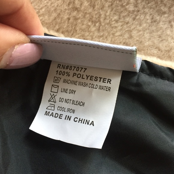 Reversible cape - Picture 4 of 8